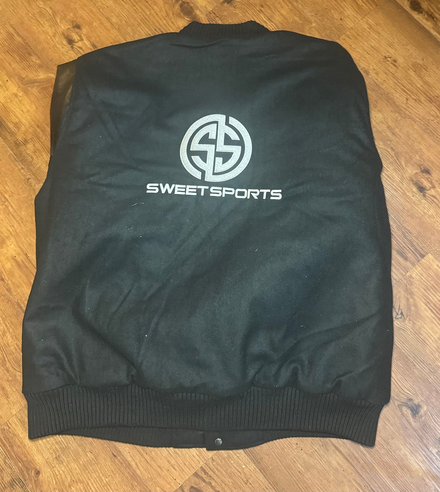 Sweet Sports Jacket Raiders Edition